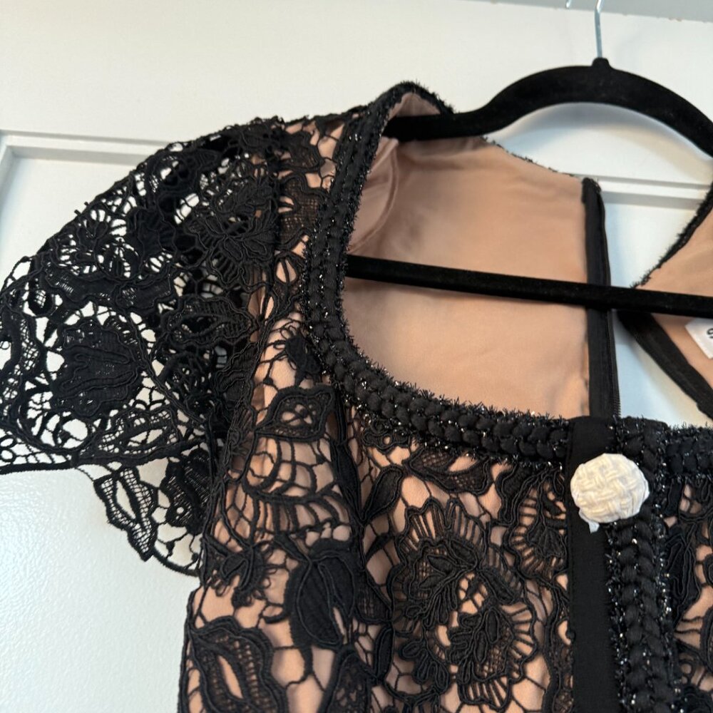 NWT Self-Portrait Guipure Lace Mini Dress In Black Gold-tone Buttons Square Neck - Picture 5 of 7
